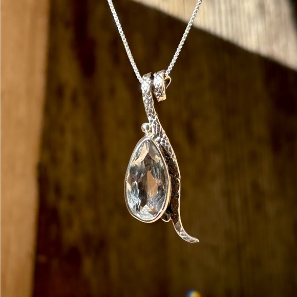 White Topaz Necklace - Picture 14 of 16